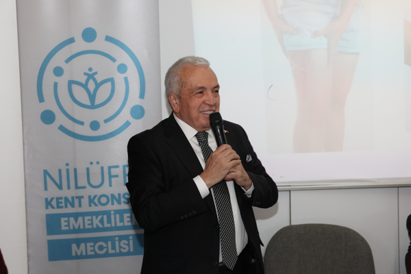 Başkan Özdemir, emeklilerle bir araya geldi