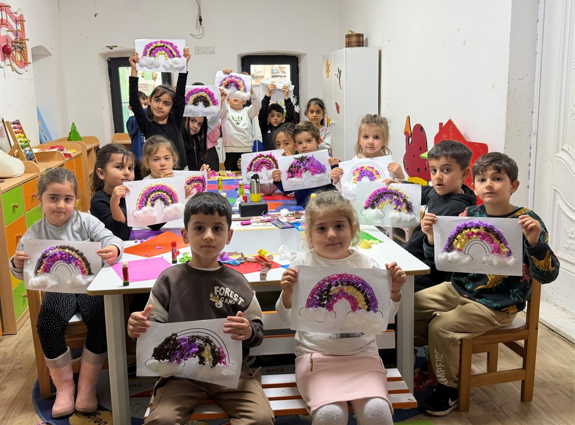 Gökkuşağı Sanat Atölyesi’nden çocuklara yönelik etkinlik