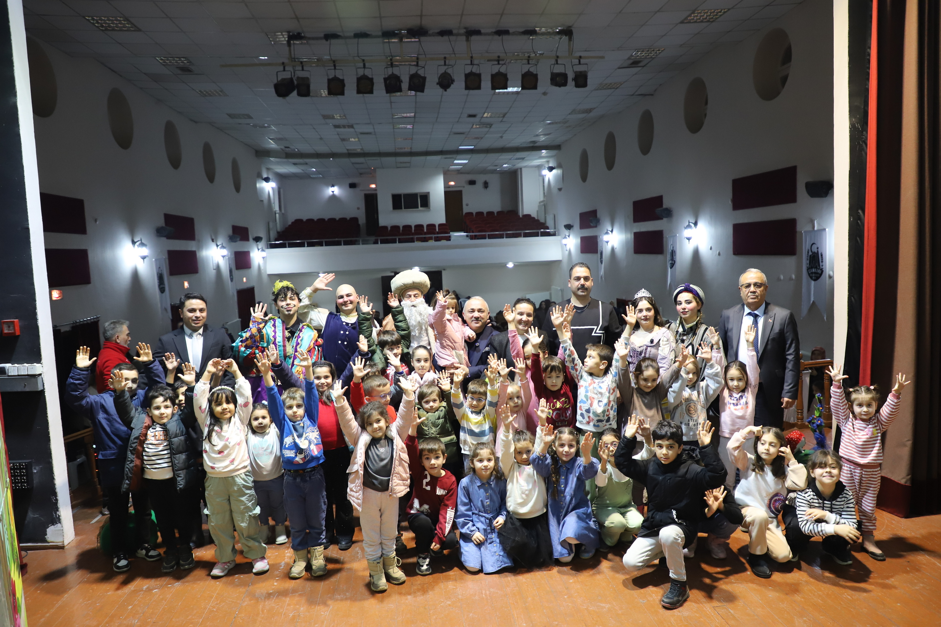 Çankırı Belediyesi’nden çocuklara yönelik tiyatro etkinliği