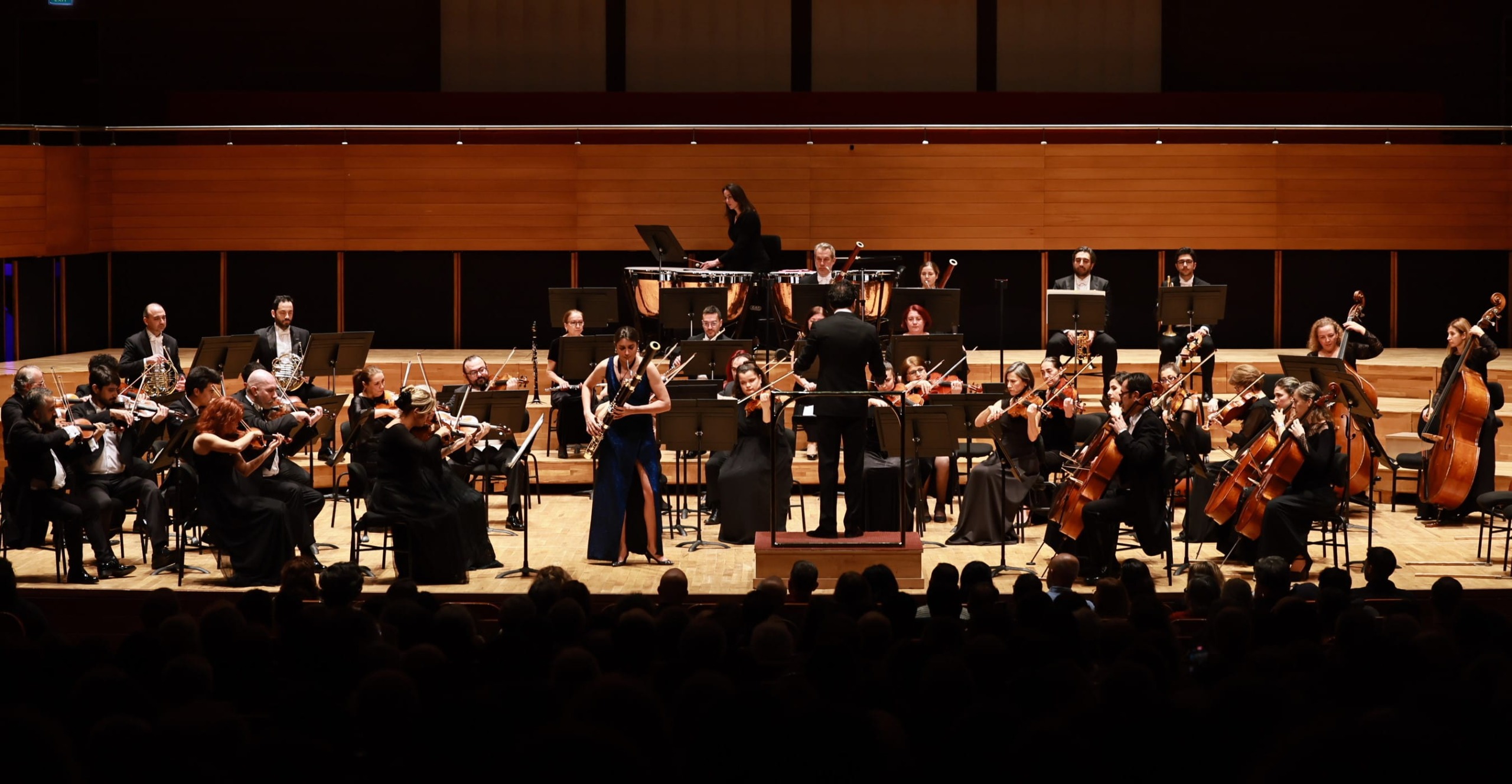 Fransız fagot sanatçısı Sophie Dervaux, İzmir’de sahne aldı