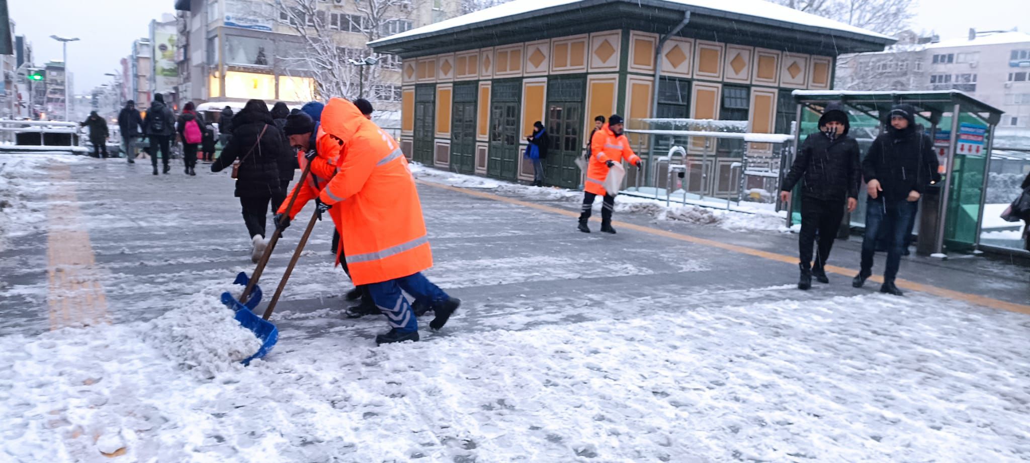 İstanbul’da kar yağışı sabah saatlerinde kuvvetlendi
