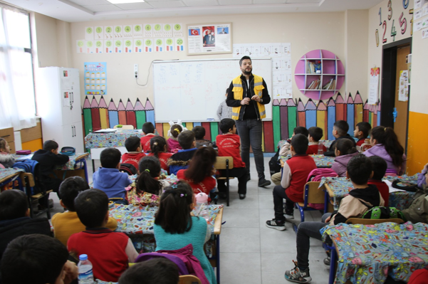 Haliliye Belediyesi’nden çocuklara yönelik farkındalık eğitimi