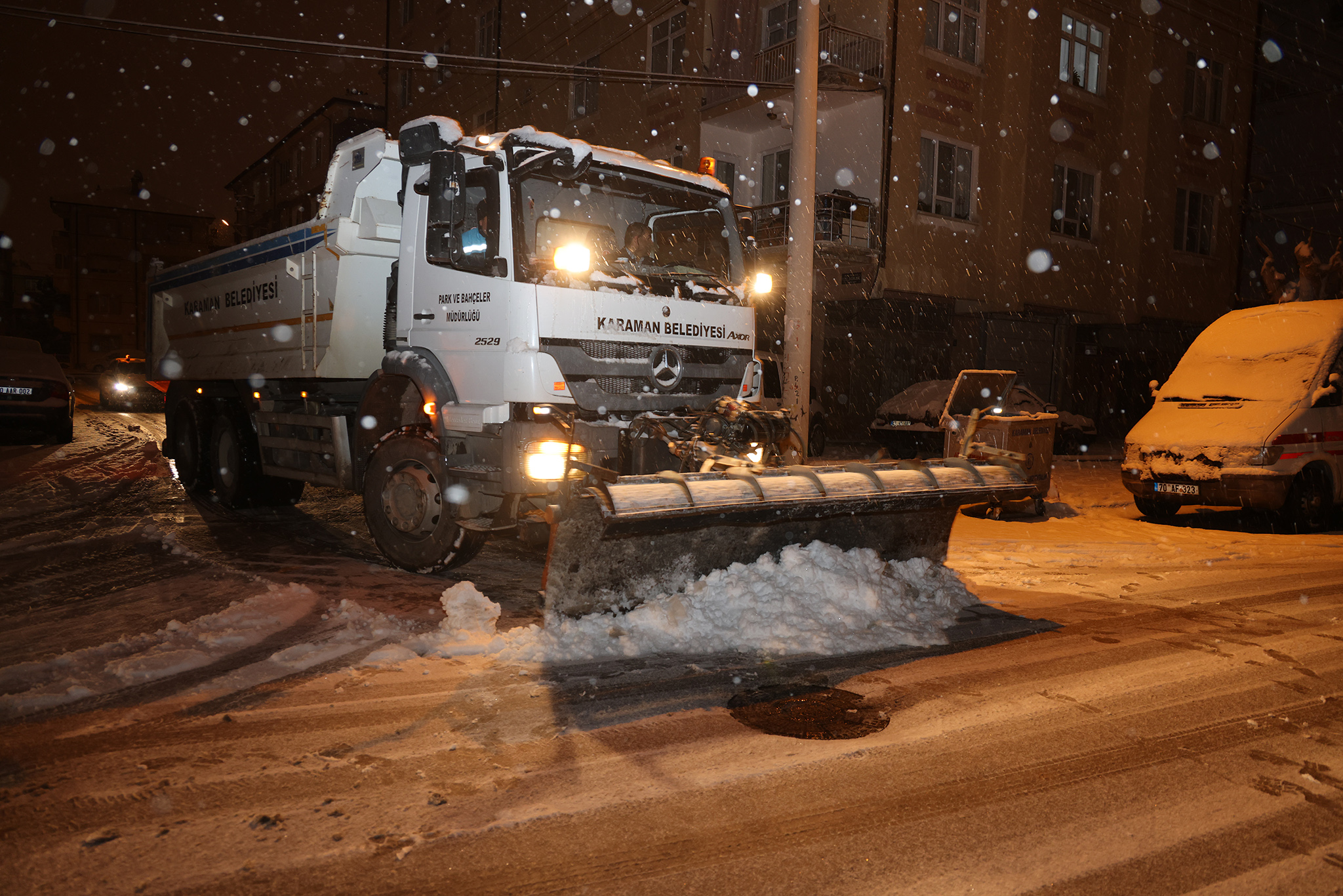 Karaman’da karla mücadele çalışmaları