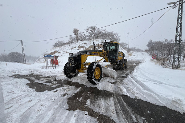 Malatya’da kapanan yollar ulaşıma açılıyor