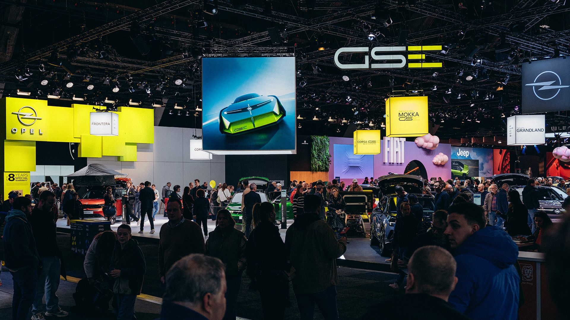 Opel, Brüksel Otomobil Fuarı’nın odağı oldu