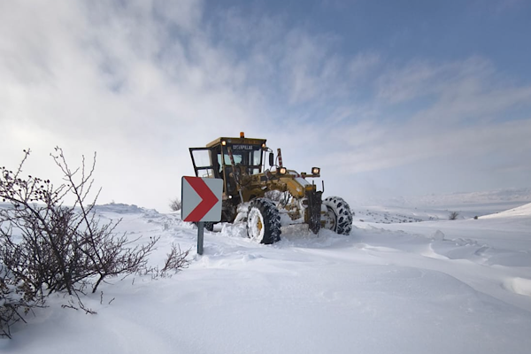 Kayseri’de 6 İlçede 24 mahalle yolu ulaşıma açıldı