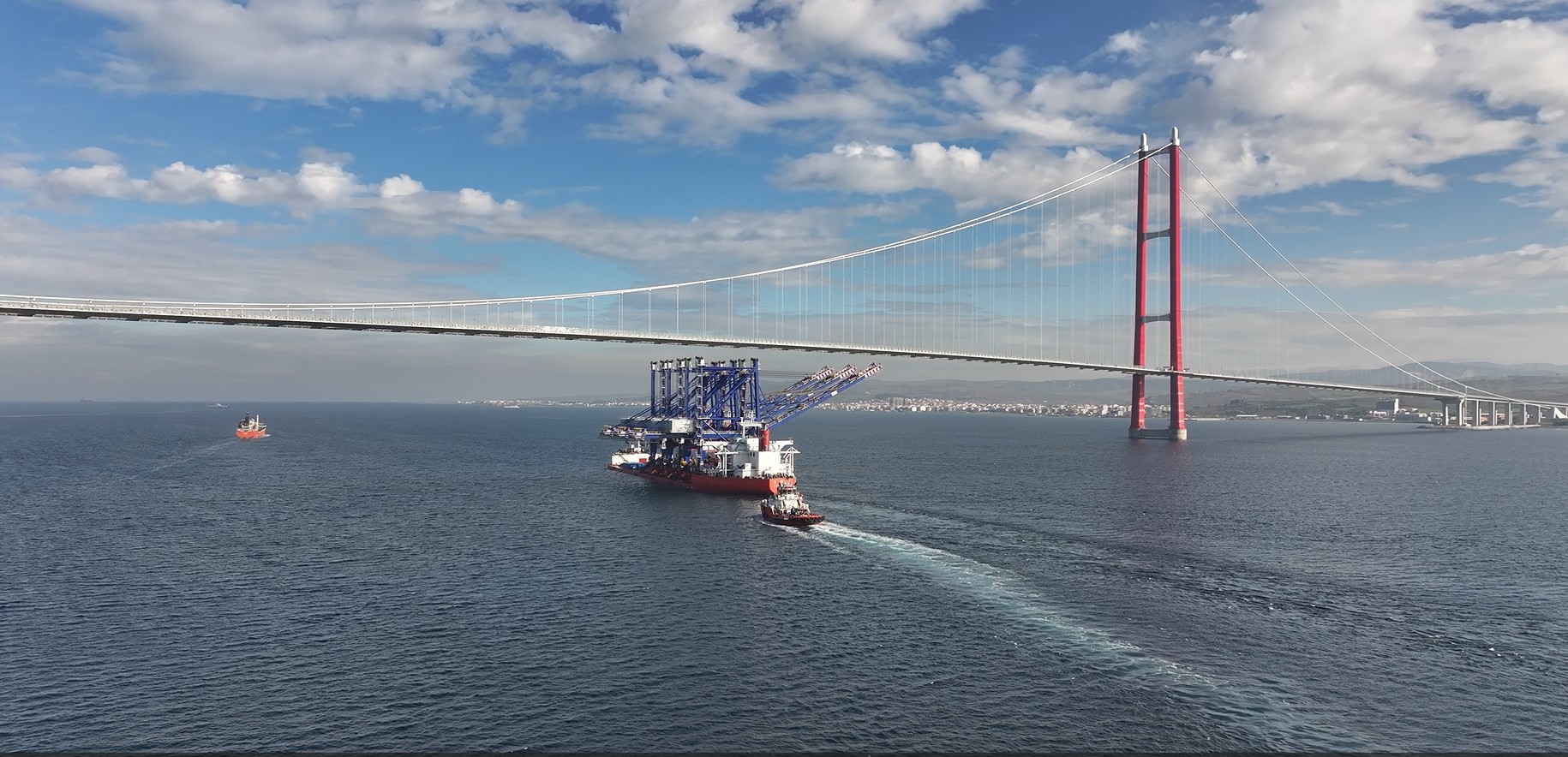 DP World Evyap, Körfez Terminali’nde uzaktan kumandalı rıhtım vinçleri devreye aldı