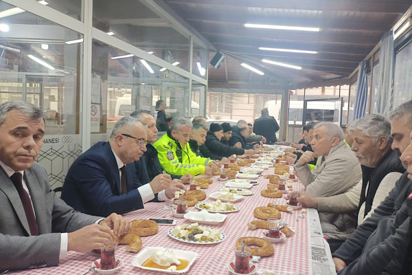 Manisa’da, servis şoförlerinin talepleri dinlendi