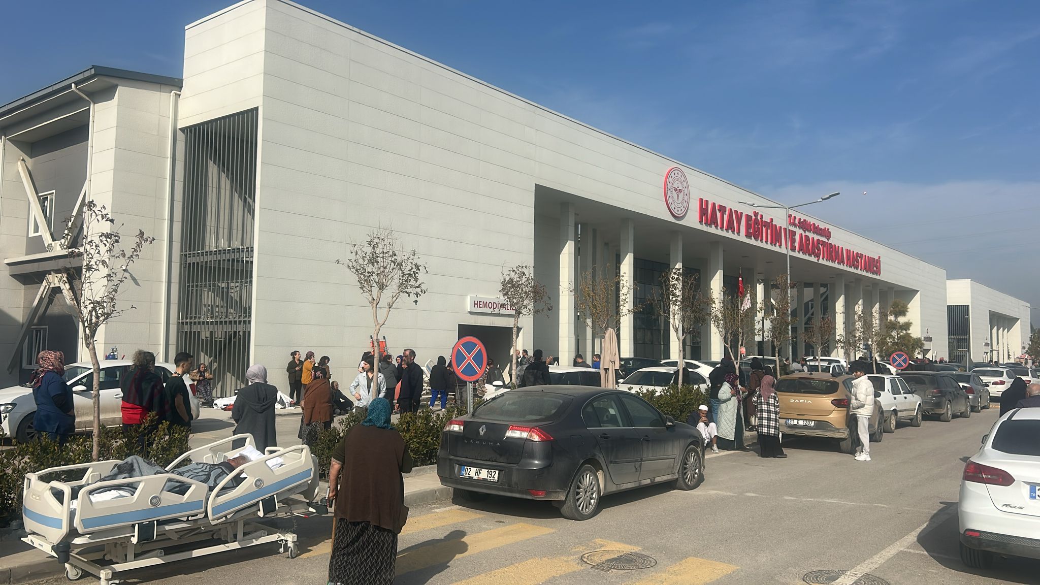 Hatay Eğitim ve Araştırma Hastanesi’nde asılsız bomba ihbarı