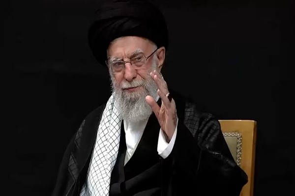 İran’ın dini lideri, son protestolarda binlerce kişinin öldüğünü kabul etti