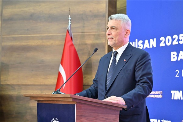 Bolat, Birleşik Krallık Devlet Bakanı Kyle ile bir araya geldi