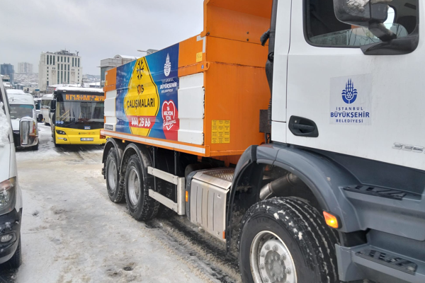 İstanbul’da kar yağışı sabah saatlerinde kuvvetlendi