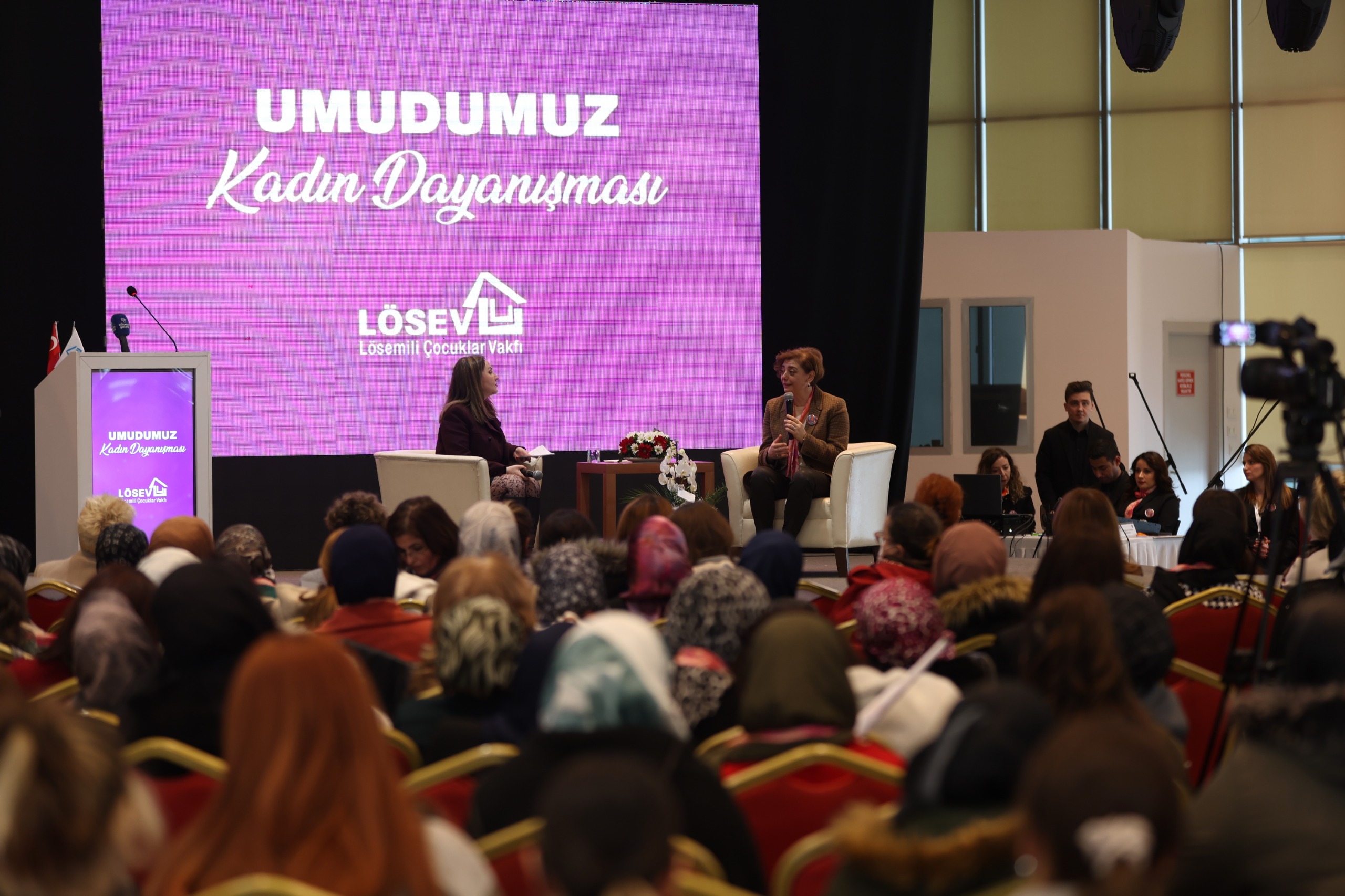 LÖSEV’den anlamlı çağrı Umudumuz Kadın Dayanışması