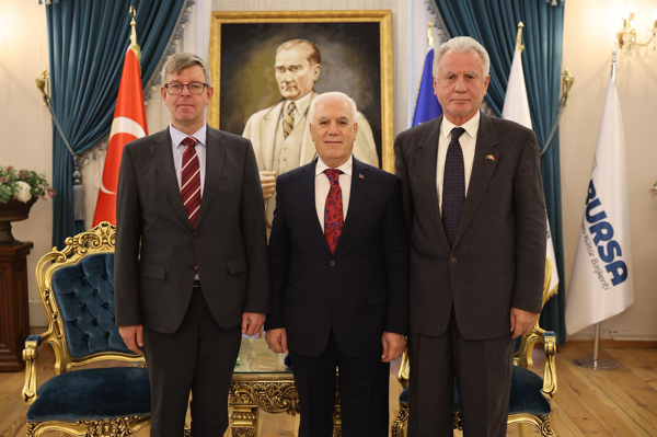 Başkan Bozbey, Büyükelçi Janukonis ile bir araya geldi