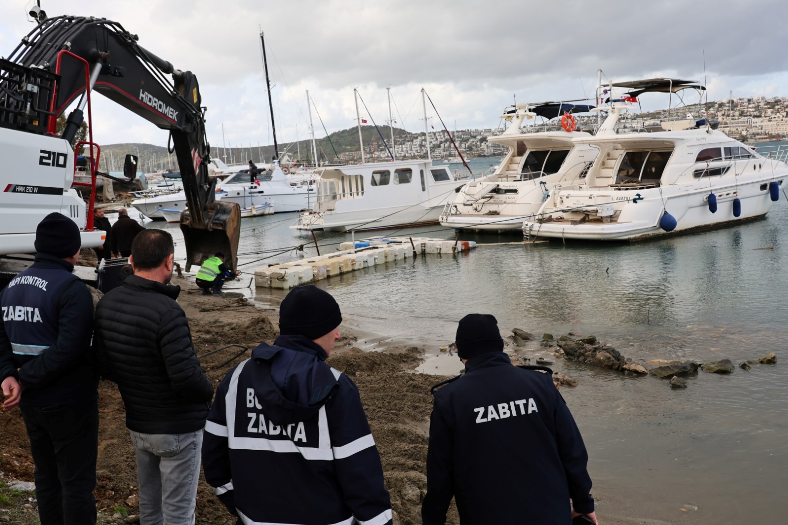 Gümbet dolgu alanında düzenleme çalışması