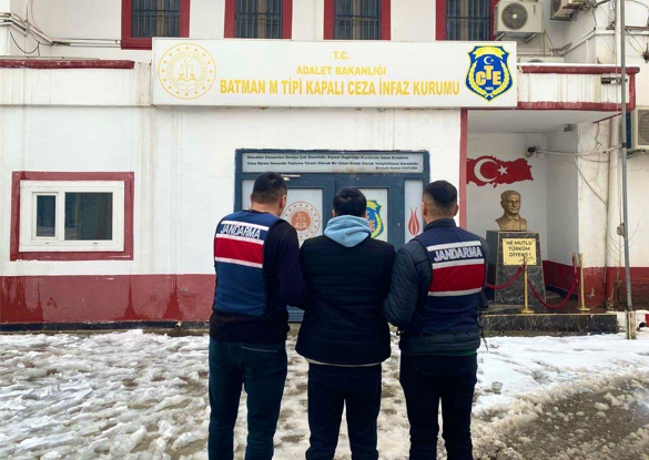 Batman’da 15 yıl 7 ay hapis cezası bulunan şahıs yakalandı