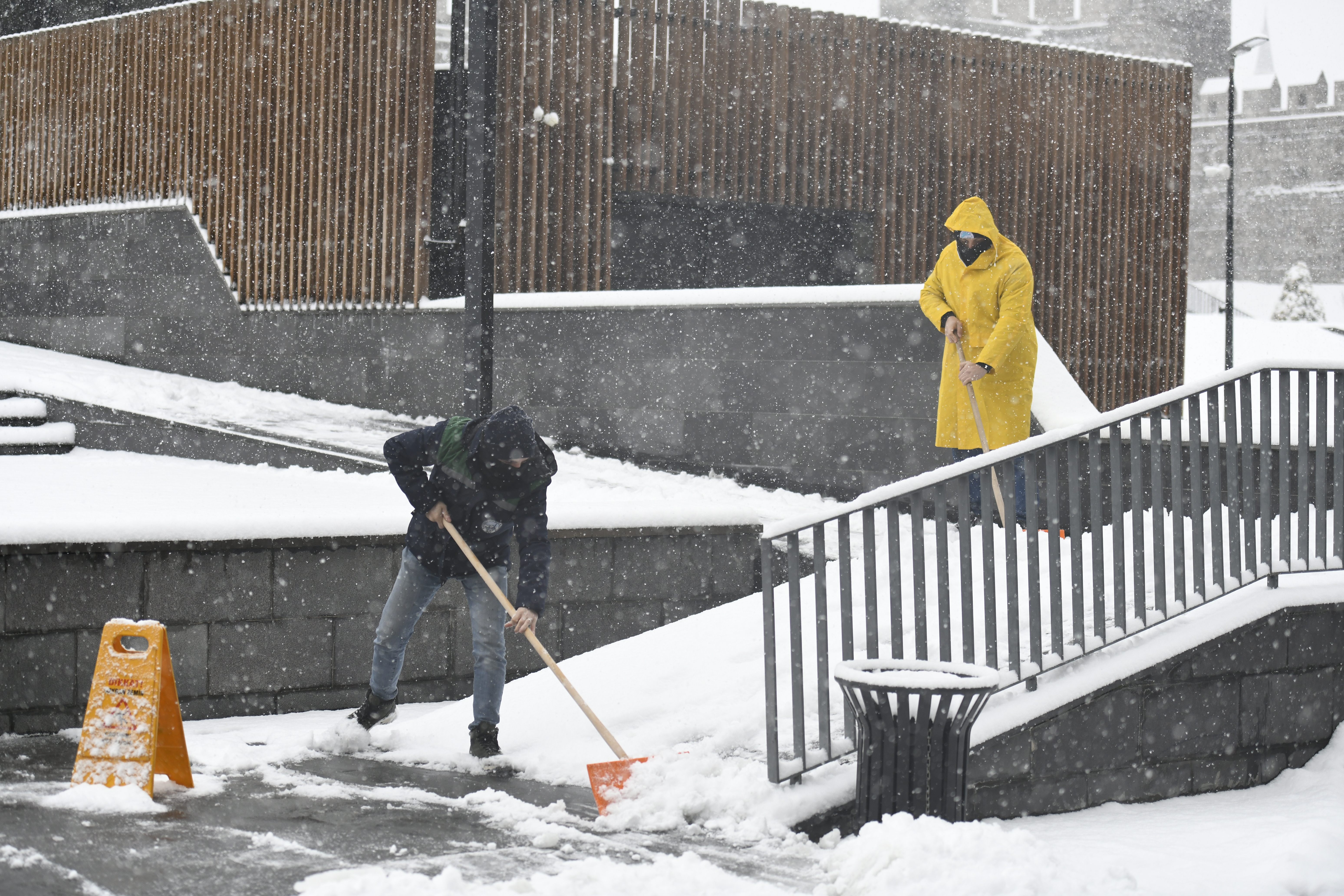 Kayseri’de 300 mahalle yolu ulaşıma açıldı