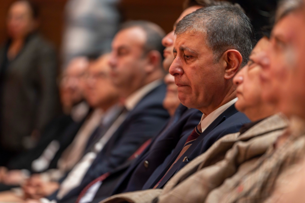 Tugay: Mumcu’nun ışığı yolumuzu aydınlatmaya devam ediyor