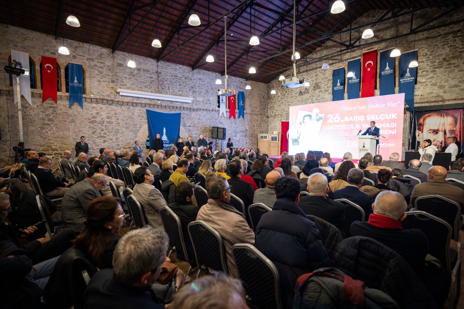 Başkan Tugay: Ya basın özgür olacak ya da demokrasi eksik kalacak