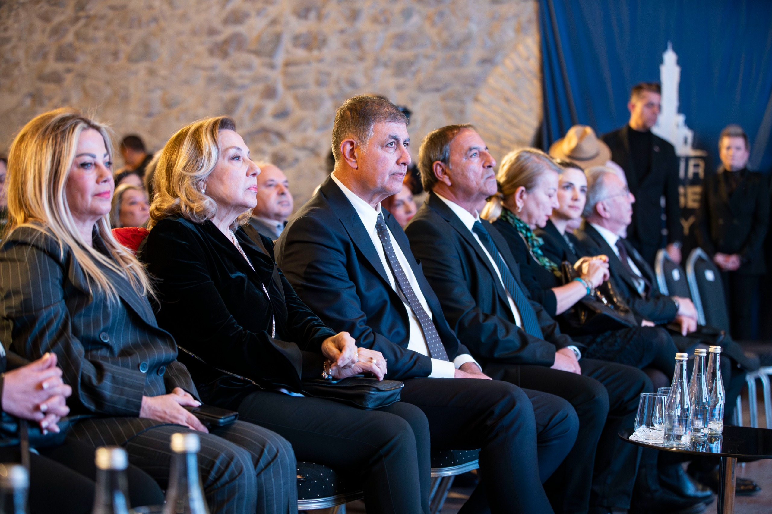 Başkan Tugay: Ya basın özgür olacak ya da demokrasi eksik kalacak