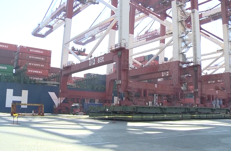 ABD, İran’a yönelik yaptırımlarını genişletiyor