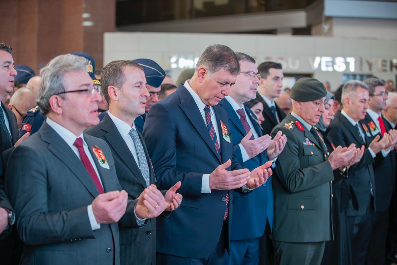 Şehit Fethi Sekin ve Musa Can, İzmir’de anıldı