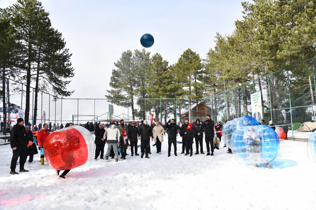 Osmaniye’de Kar Festivali düzenlendi