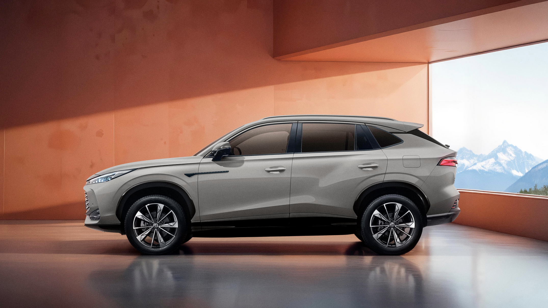 MG HS Hybrid+ Şubat’ta Türkiye’de satışa çıkıyor