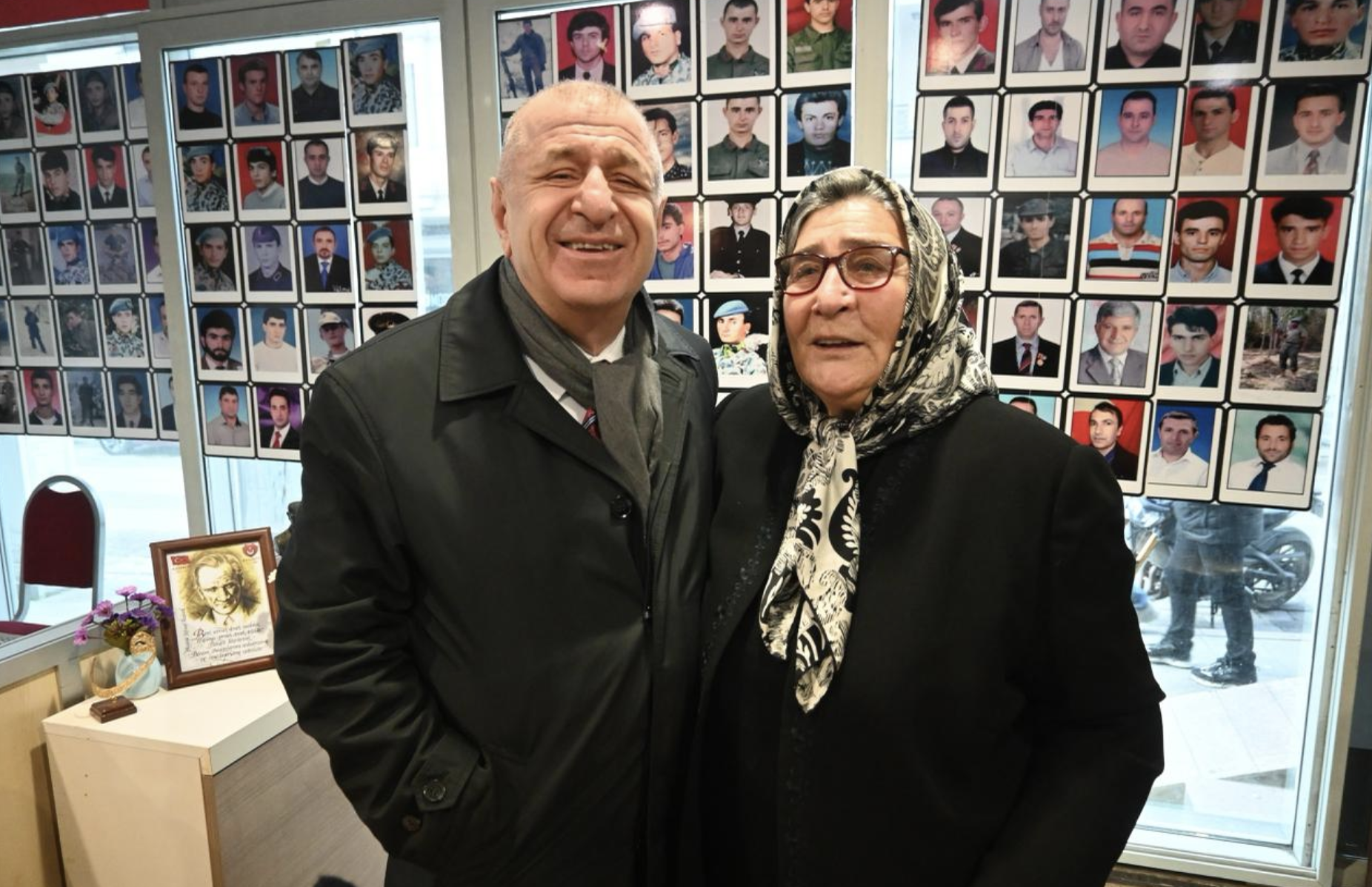 Özdağ ve Zafer Partisi heyeti İstanbul’da ziyaretler gerçekleştirdi