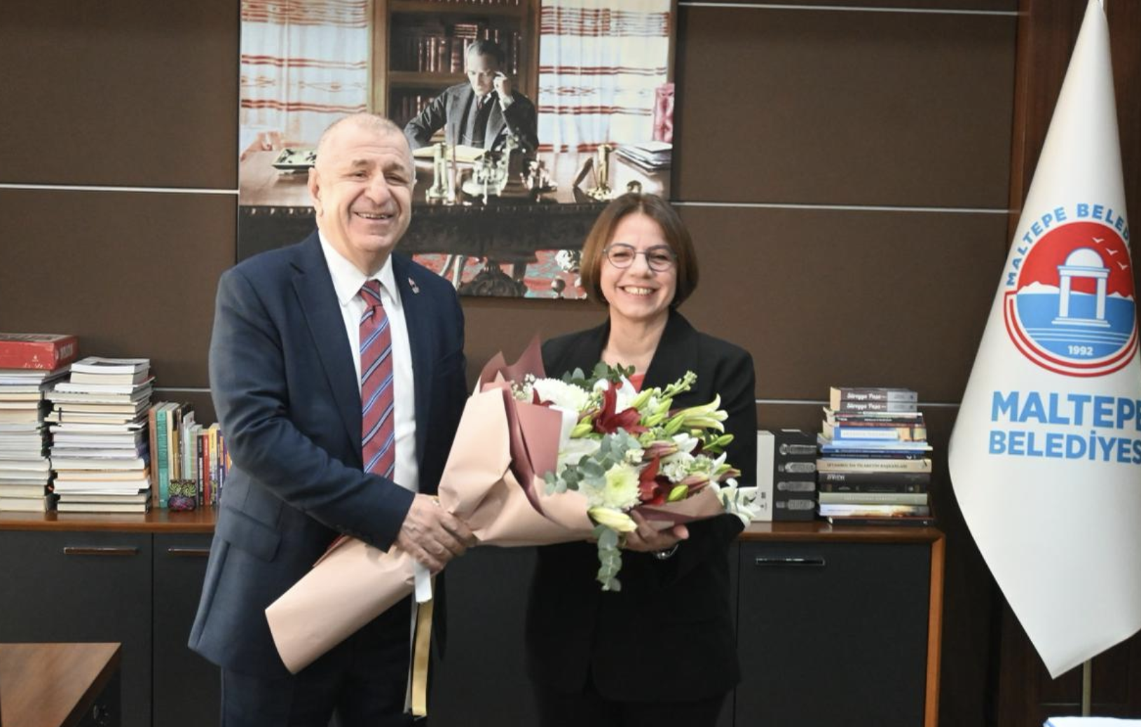 Özdağ ve Zafer Partisi heyeti İstanbul’da ziyaretler gerçekleştirdi