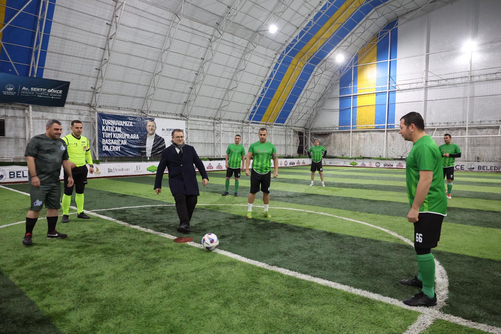 Derince’de dostluk turnuvası başladı