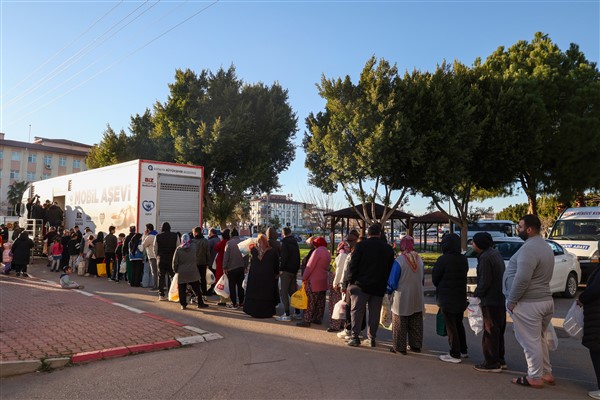 Antalya’da Ramazan boyunca mahallelere sıcak yemek desteği