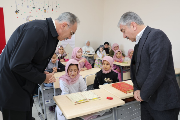 Başkan Kuş: Geleceğimiz olan yavrularımızla iftihar ediyoruz