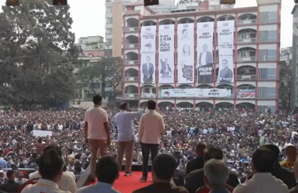 Bangladeş’te oy verme işlemleri yoğun güvenlik önlemleri altında başladı