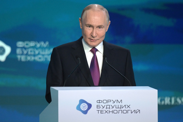 Putin: Biyoekonomi ile ilgili işletmelerin önündeki engeller kaldırılmalı