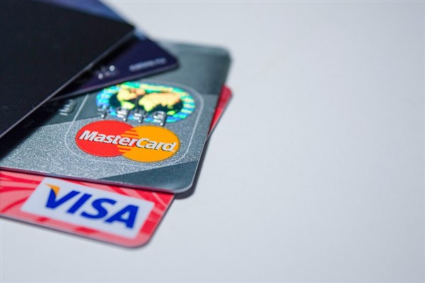 The Guardian: İngiliz bankaları Visa ve Mastercard’a alternatif sistem kurmayı planlıyor