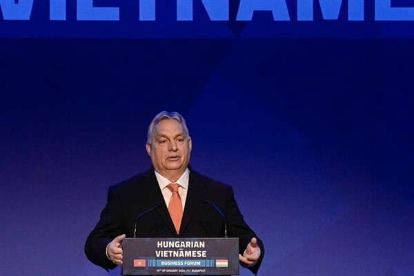 Orban: Amerikan müdahalesi olmadan barışa giden gerçekçi bir yol yok