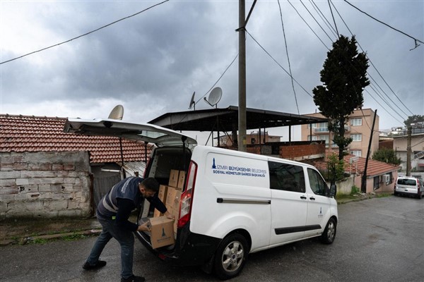 Büyükşehirden 65 bin haneye Ramazan desteği