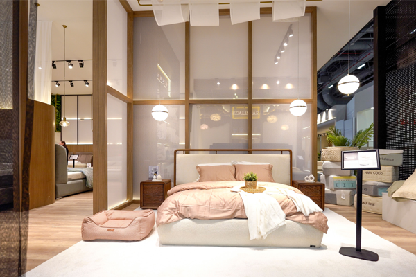 İşbir Yatak, inovatif ürünlerini Mobilya Fuarı’nda tanıttı