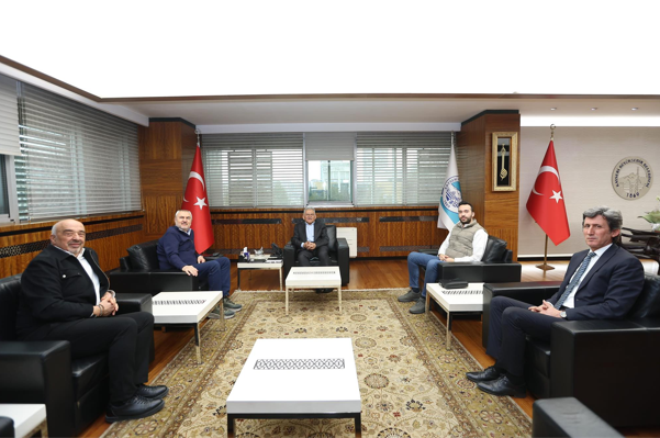 Başkan Büyükkılıç’a ziyaretler sürüyor