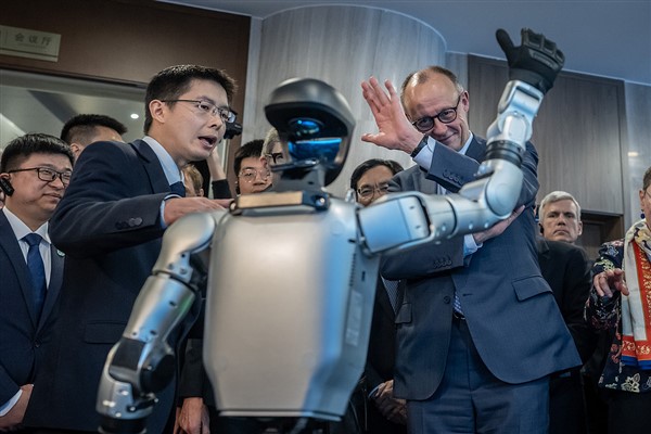 Almanya Başbakanı Merz, Hangzhou merkezli Unitree Robotics şirketini ziyaret etti