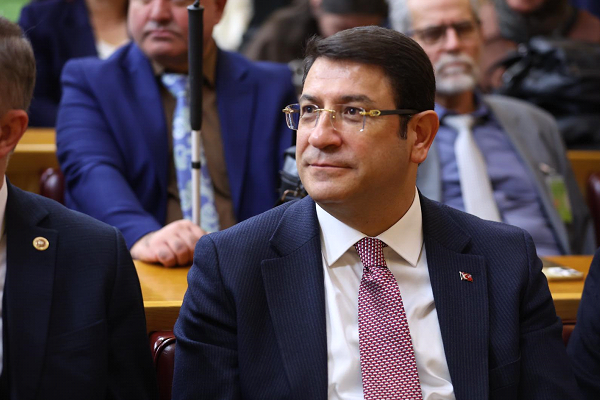 DEVA Partili Şahin: Sayın Bahçeli adrese teslim taleplerden vazgeçsin