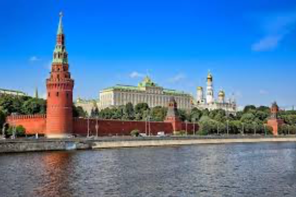 Kremlin: Rusya ve Fransa arasında potansiyel bir diyalog kurulması için temaslar oldu