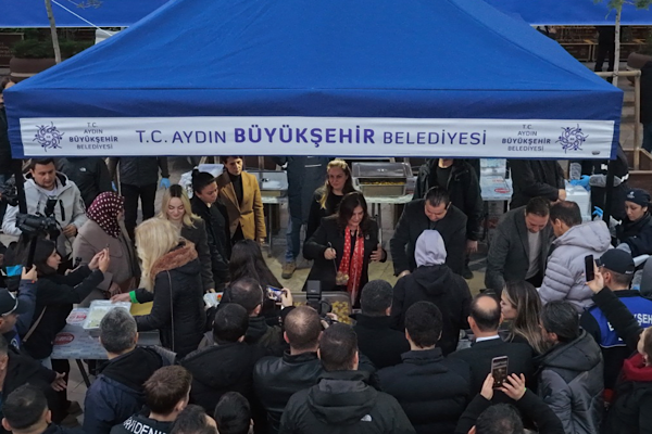 Aydın’da Ramazan sofraları kuruldu