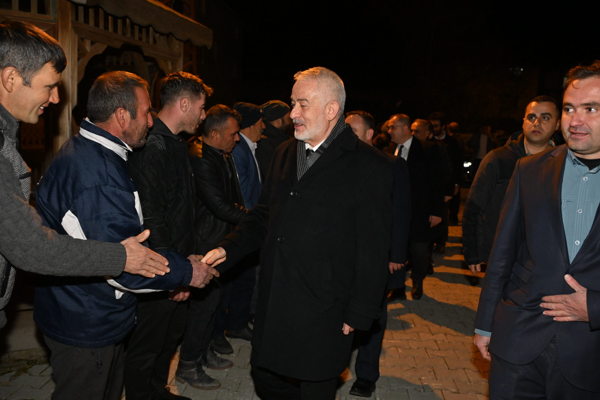 Başkan Başdeğirmen, Sarımehmetler’i ziyaret etti