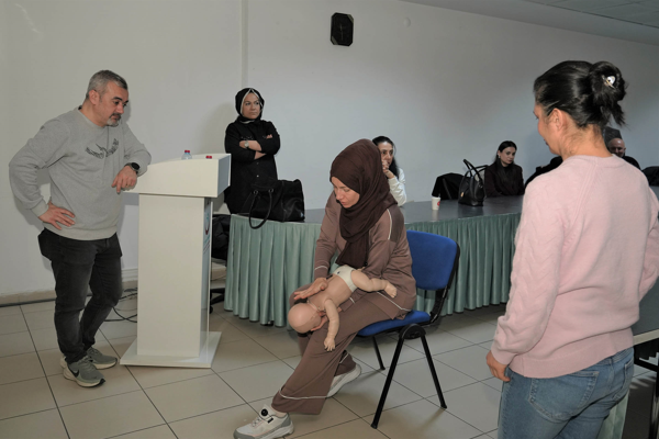 Keçiören’de belediye personeline yönelik ilk yardım eğitimi gerçekleştirildi