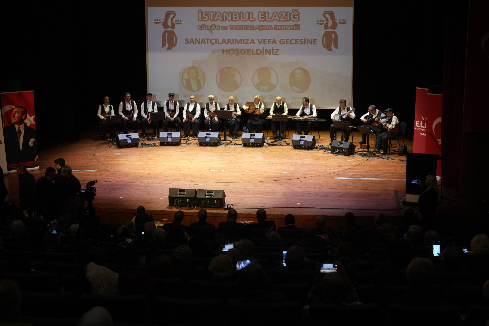 Kartal’da ‘Sanatçılarımıza Vefa Gecesi’ düzenlendi