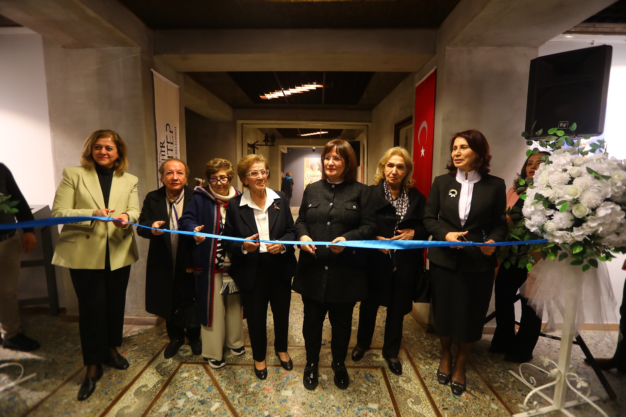 Gaziantep’te “Sandıktan Belleğe: Meral Dai’nin 70 Yıllık Çeyizi” sergisi açıldı