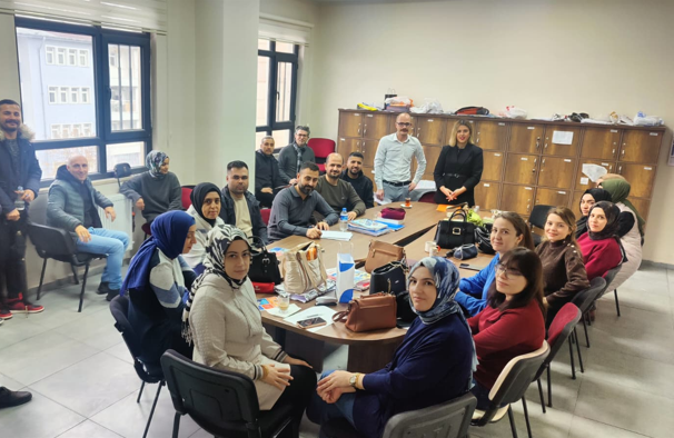 Siirt’te Açık Kapı’dan eğitim kurumlarına ziyaret