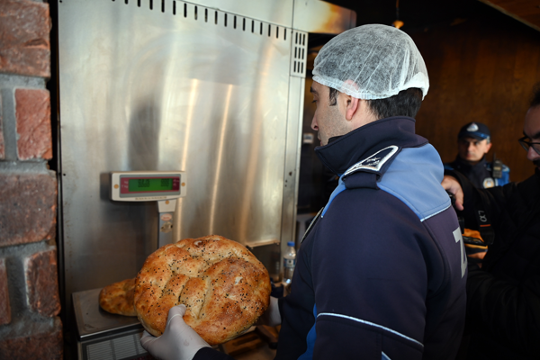 Yalova’da zabıta denetimleri devam ediyor